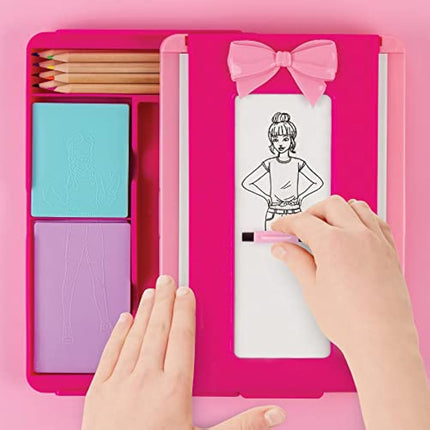 Make It Real Juicy Couture Fashion Exchange - Fashion Design Kit for Kids - Art Set with Scratch Plates, Stickers, Coloured Pencils & More - Gifts for Girls