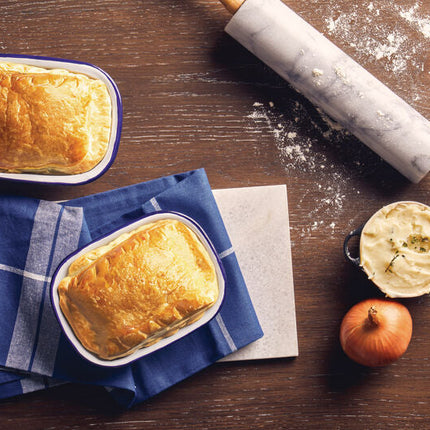 Doro Set Of Three Blue And White Tea Towels