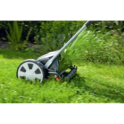 GARDENA Comfort reel mower 400 C: Hand lawn mower with 40 cm working width of up to 250 m² lawn blade roll made of quality steel, non-contact cutting technique (4022-20)