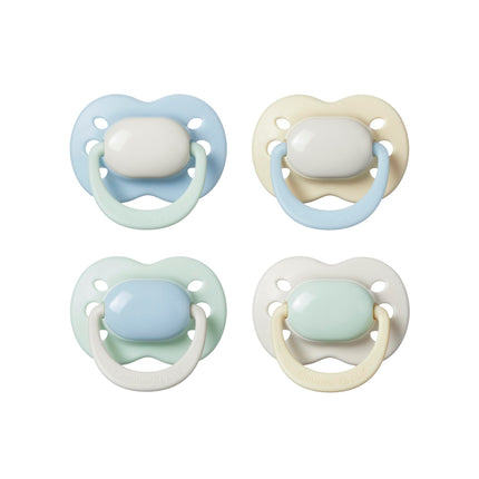 Tommee Tippee Ultimate Fit Soother, 0-6 Months, 4 Pack, Colour Blocked, Orthodontic Dummy for Babies, Extra Air Holes, Symmetrical Teat, 100% BPA Free