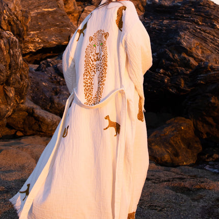 WILD LEOPARD Kimono in Brown