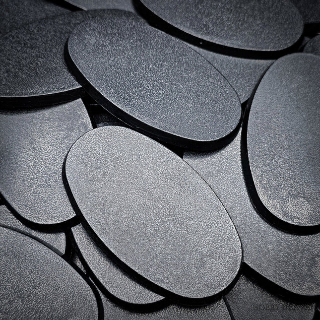 75x42mm Oval Plain Plastic Bases
