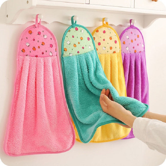 5 PCS Fruit Pattern Bathroom Kitchen Hanging Coral Fleece Absorbent Cloth Towels Random Color Delivery, Fruit Pattern Towels