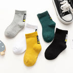 S(0-1 Year Old) Recommended Foot Length 8-11cm / Socks body letter style