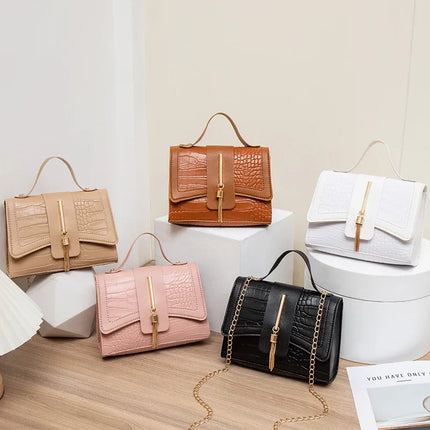 Women's Bag Wholesale new Bag Retro Small Square Bag Crocodile Pattern Tassel Bag Simple Handbag Handbag