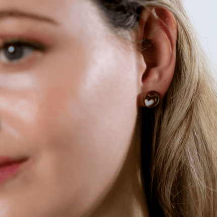 White Enamel Minimalistic Heart Pendant Necklace and Earring Set